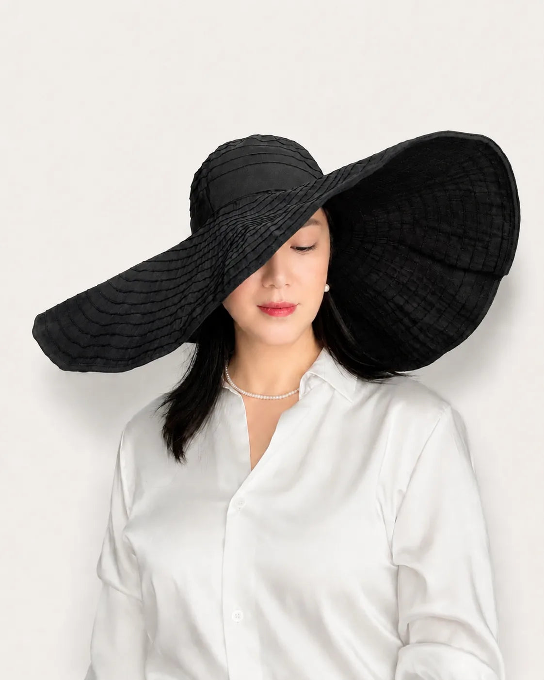 Oversized Wide-Brim Sun Hat for Women | Foldable, Packable & Shapeable UV Protection