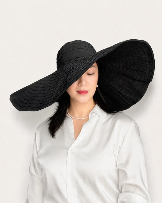 YANOVA Black Oversized Wide-Brim Sun Hat for Women, foldable packable sun hat with shapeable brim and UV protection