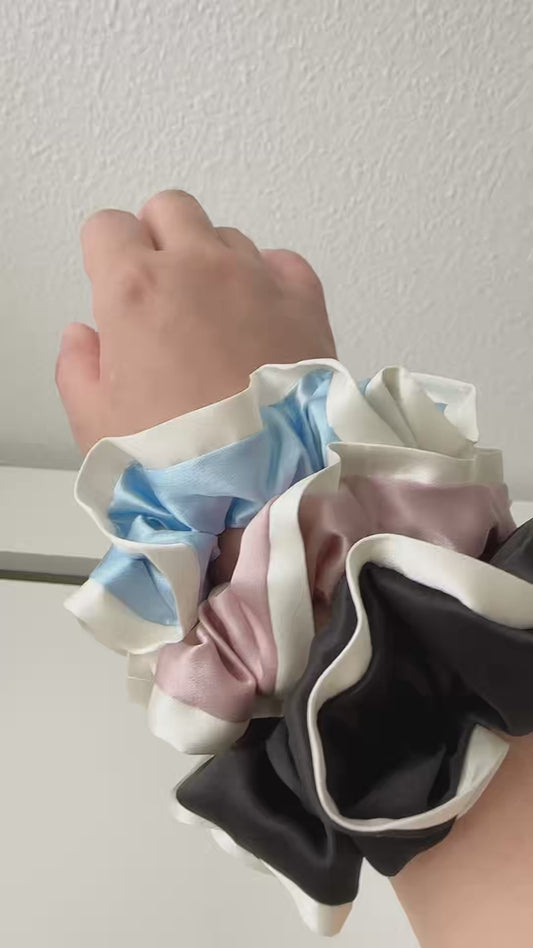 22 Momme Two-Tone Mulberry Silk Scrunchie